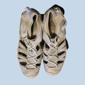 Keen Sz 6 Moxie silver white sandals #2